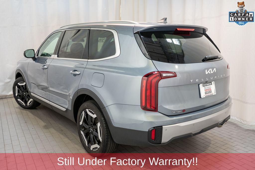 used 2025 Kia Telluride car, priced at $32,106
