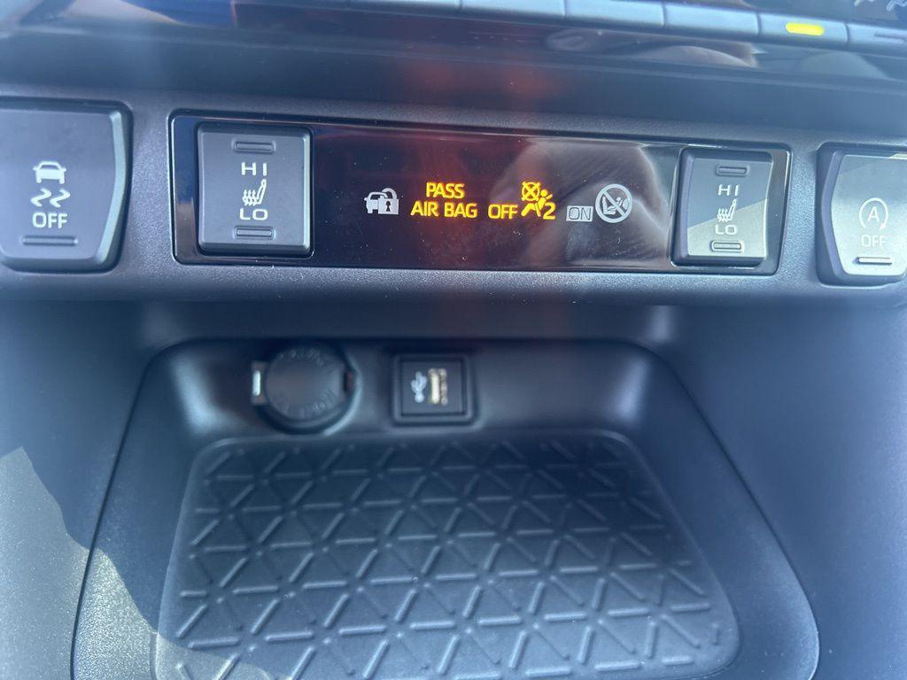 new 2025 Toyota RAV4 car, priced at $37,070