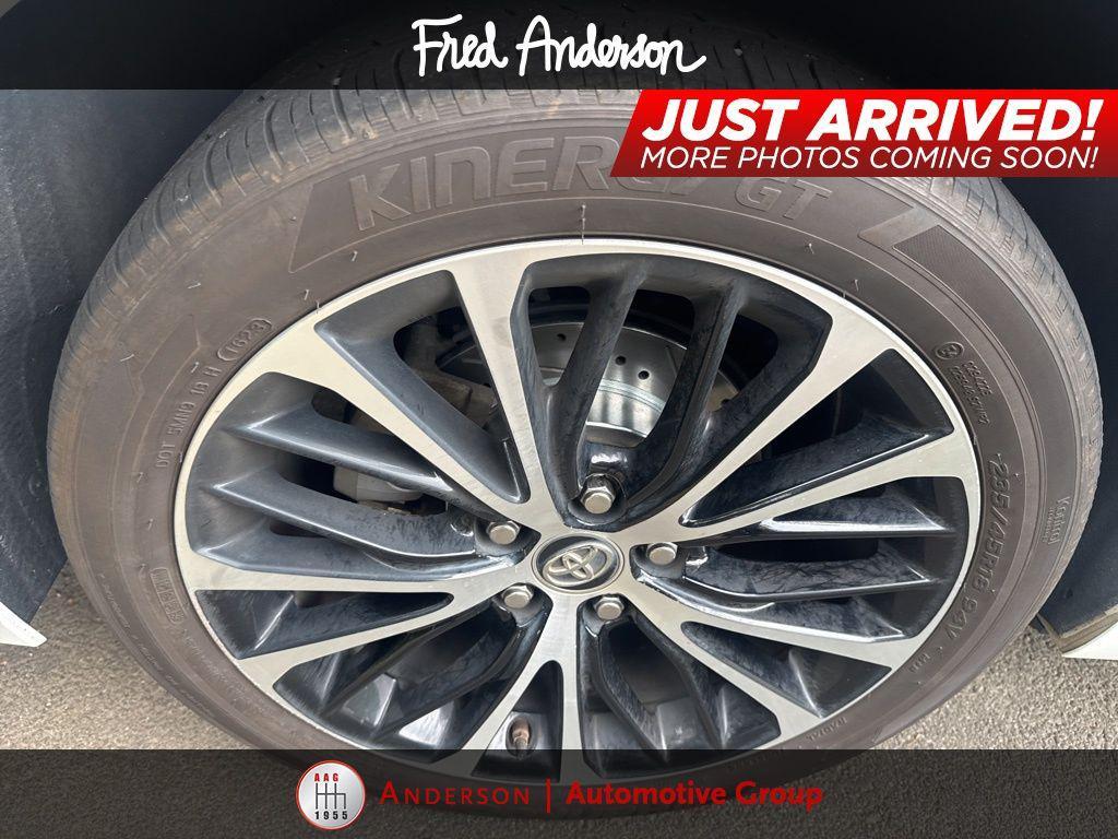 used 2019 Toyota Camry car, priced at $19,402