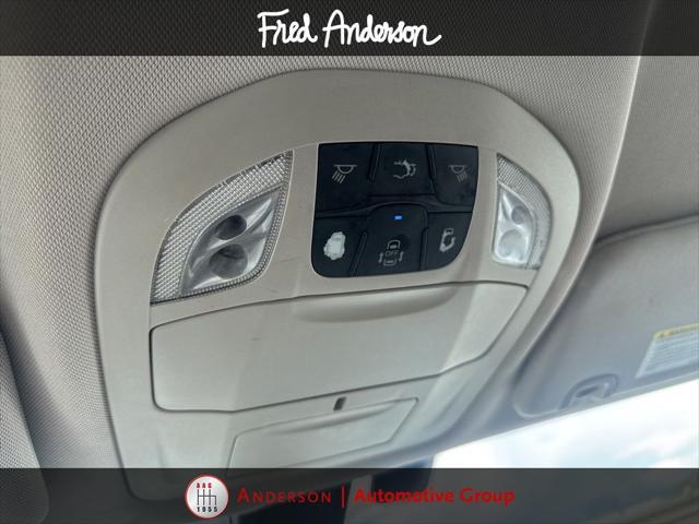 used 2018 Chrysler Pacifica car, priced at $14,536