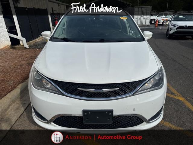 used 2018 Chrysler Pacifica car, priced at $14,536