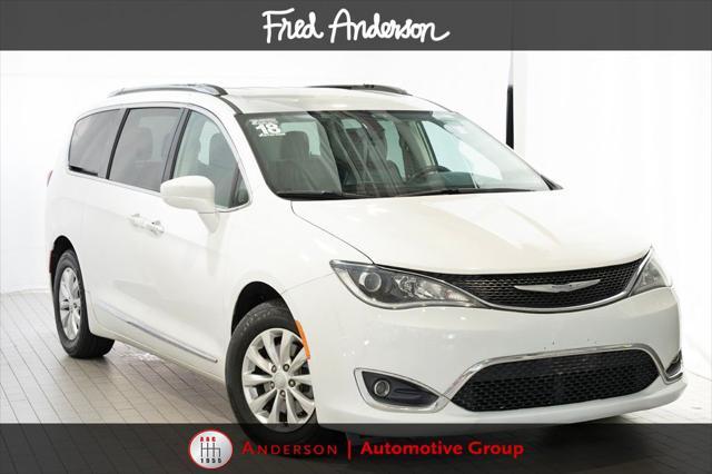 used 2018 Chrysler Pacifica car, priced at $14,536