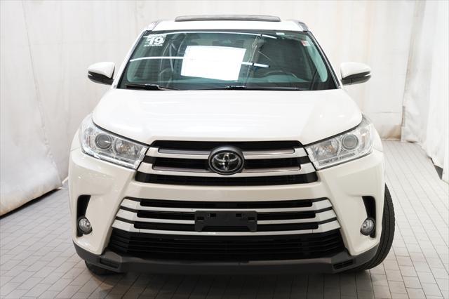 used 2019 Toyota Highlander car, priced at $27,900