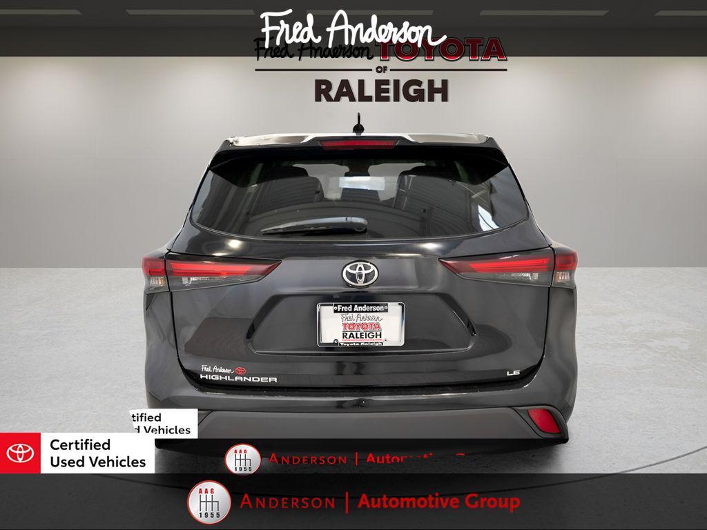 used 2024 Toyota Highlander car, priced at $35,712