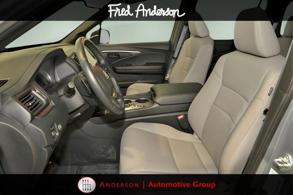 used 2024 Honda Passport car, priced at $34,461