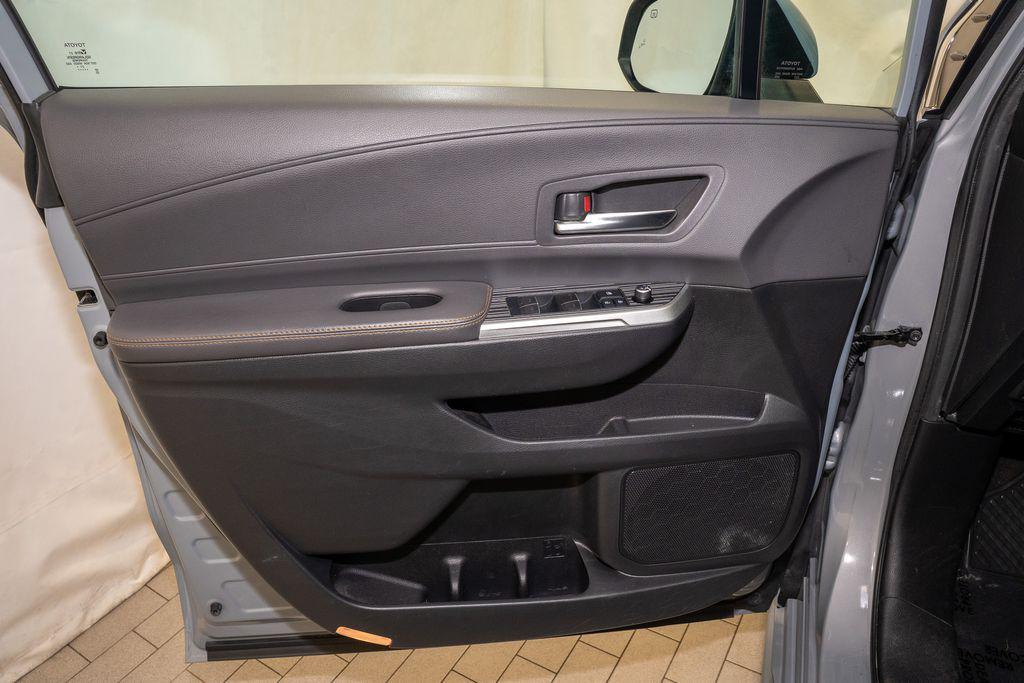 used 2022 Toyota Sienna car, priced at $35,191