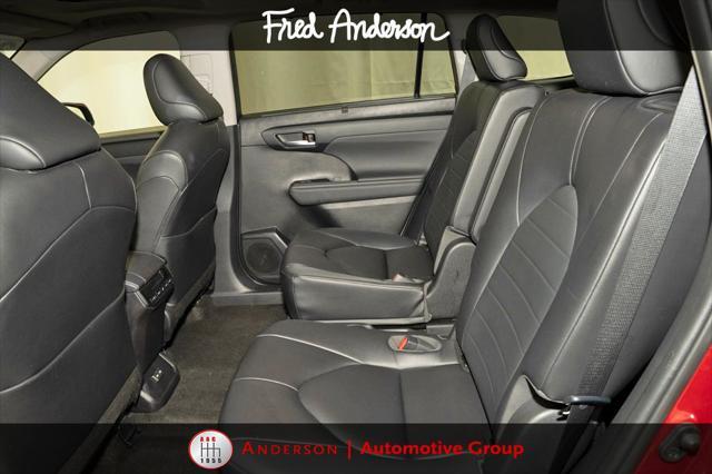 used 2023 Toyota Highlander car, priced at $40,962