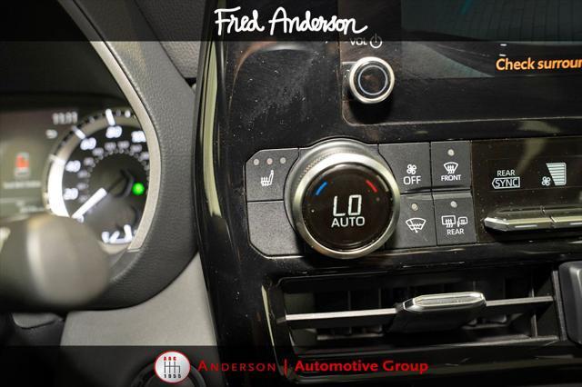 used 2023 Toyota Highlander car, priced at $40,962