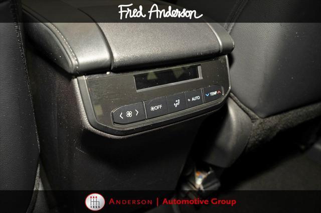 used 2024 Toyota Highlander car, priced at $44,047