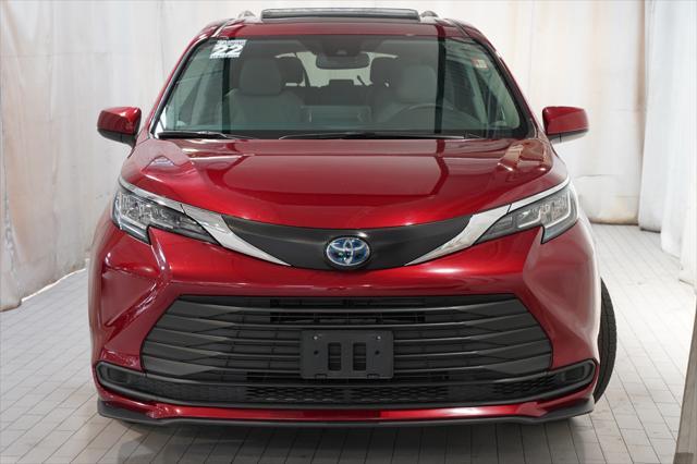 used 2022 Toyota Sienna car, priced at $44,500