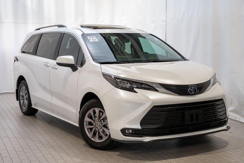 used 2025 Toyota Sienna car, priced at $44,705
