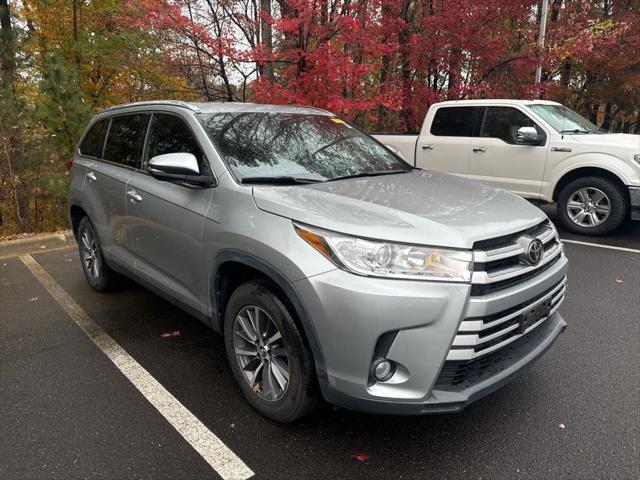 used 2019 Toyota Highlander car, priced at $29,000