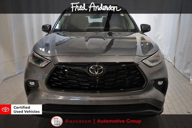 used 2024 Toyota Highlander car, priced at $42,833