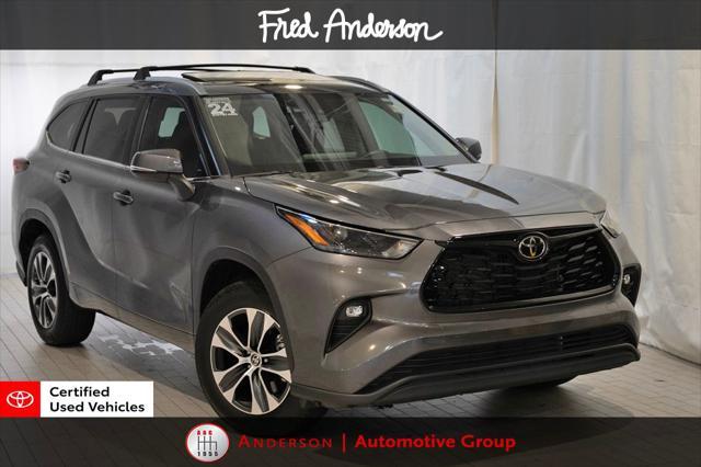used 2024 Toyota Highlander car, priced at $42,833