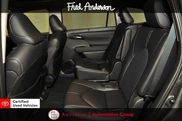 used 2024 Toyota Highlander car, priced at $42,833