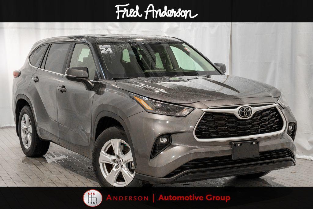 used 2024 Toyota Highlander car, priced at $36,184