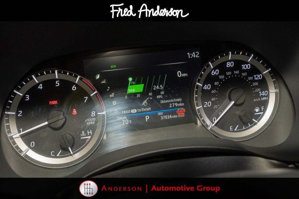 used 2024 Toyota Highlander car, priced at $36,184