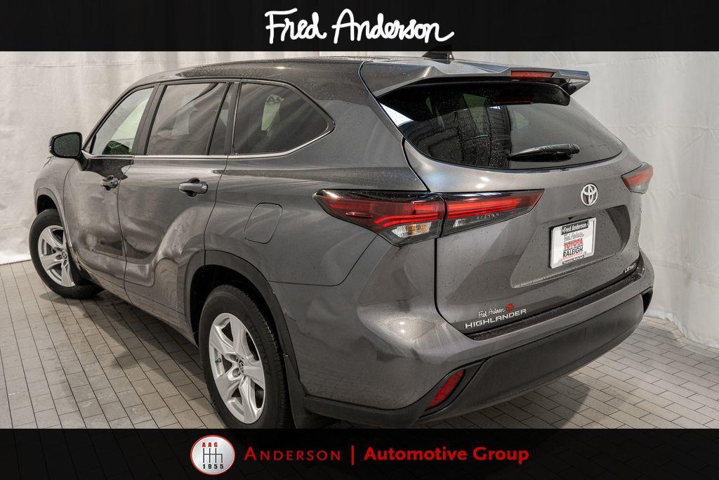 used 2024 Toyota Highlander car, priced at $36,184