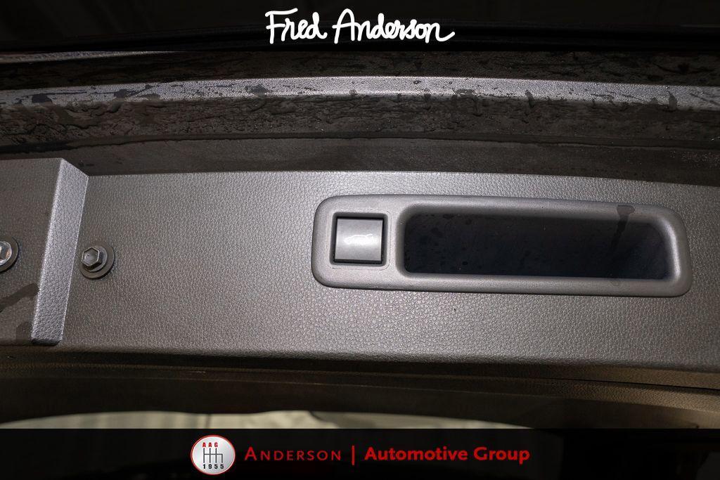used 2024 Toyota Highlander car, priced at $36,184