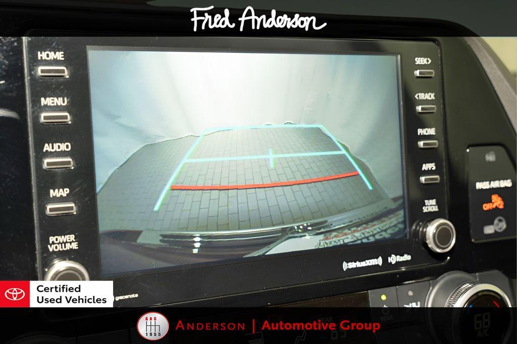 used 2022 Toyota Highlander car, priced at $28,454