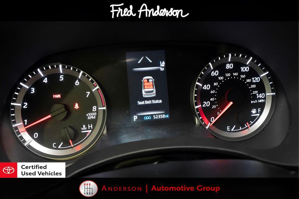 used 2022 Toyota Highlander car, priced at $28,454
