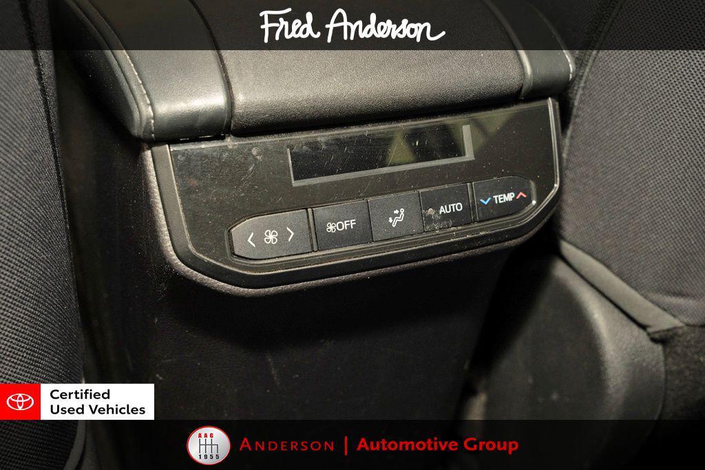 used 2022 Toyota Highlander car, priced at $29,999