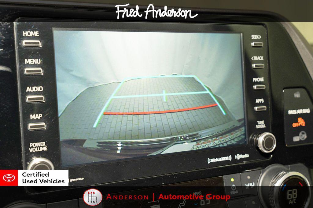 used 2022 Toyota Highlander car, priced at $29,999