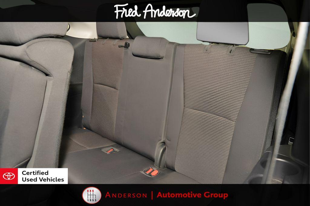 used 2022 Toyota Highlander car, priced at $28,454