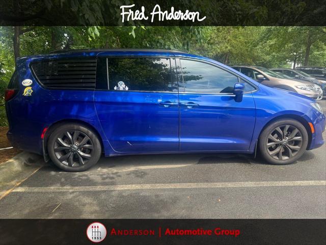 used 2019 Chrysler Pacifica car, priced at $20,438