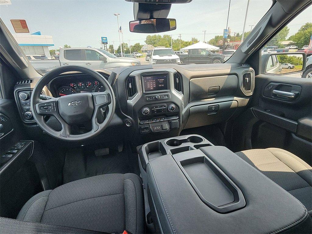 used 2025 Chevrolet Silverado 1500 car, priced at $40,790