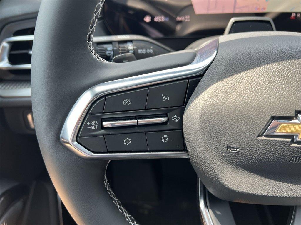new 2025 Chevrolet Traverse car, priced at $50,920