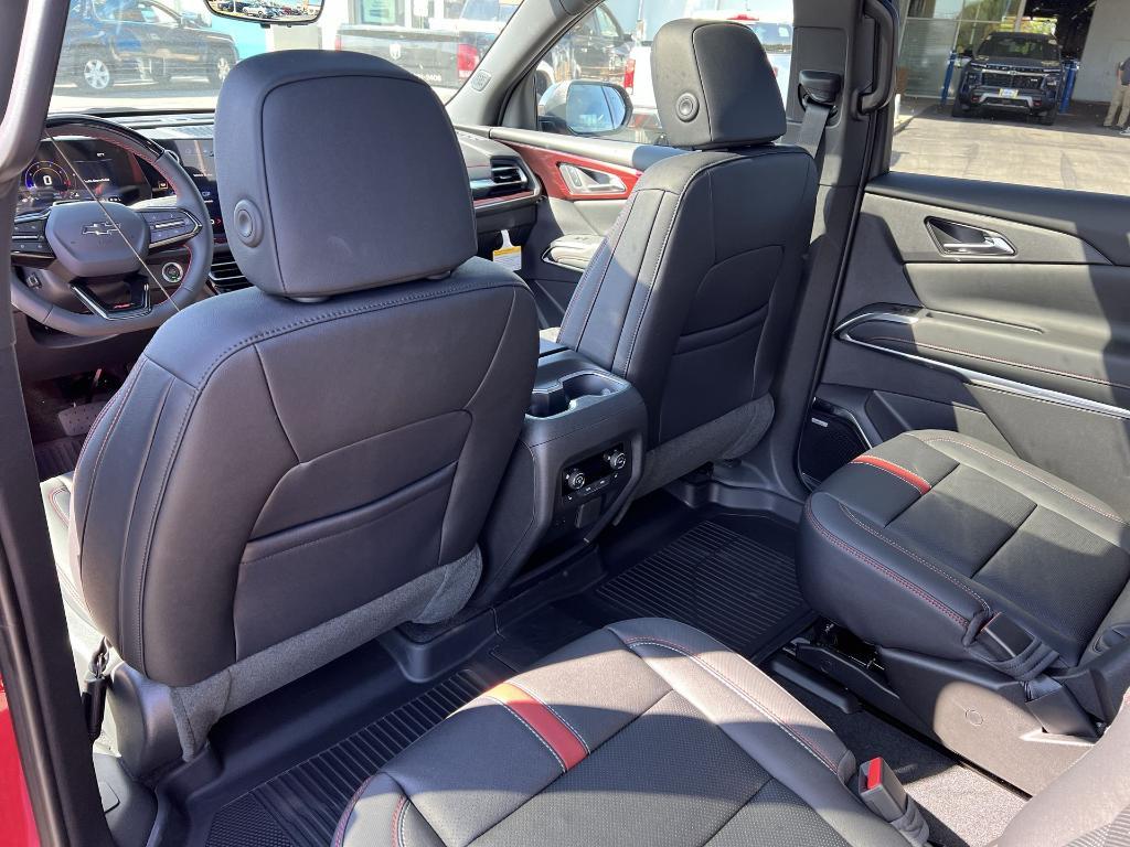 new 2026 Chevrolet Traverse car, priced at $59,715