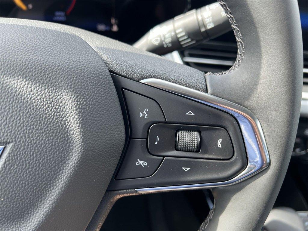 new 2025 Chevrolet Trax car, priced at $24,600