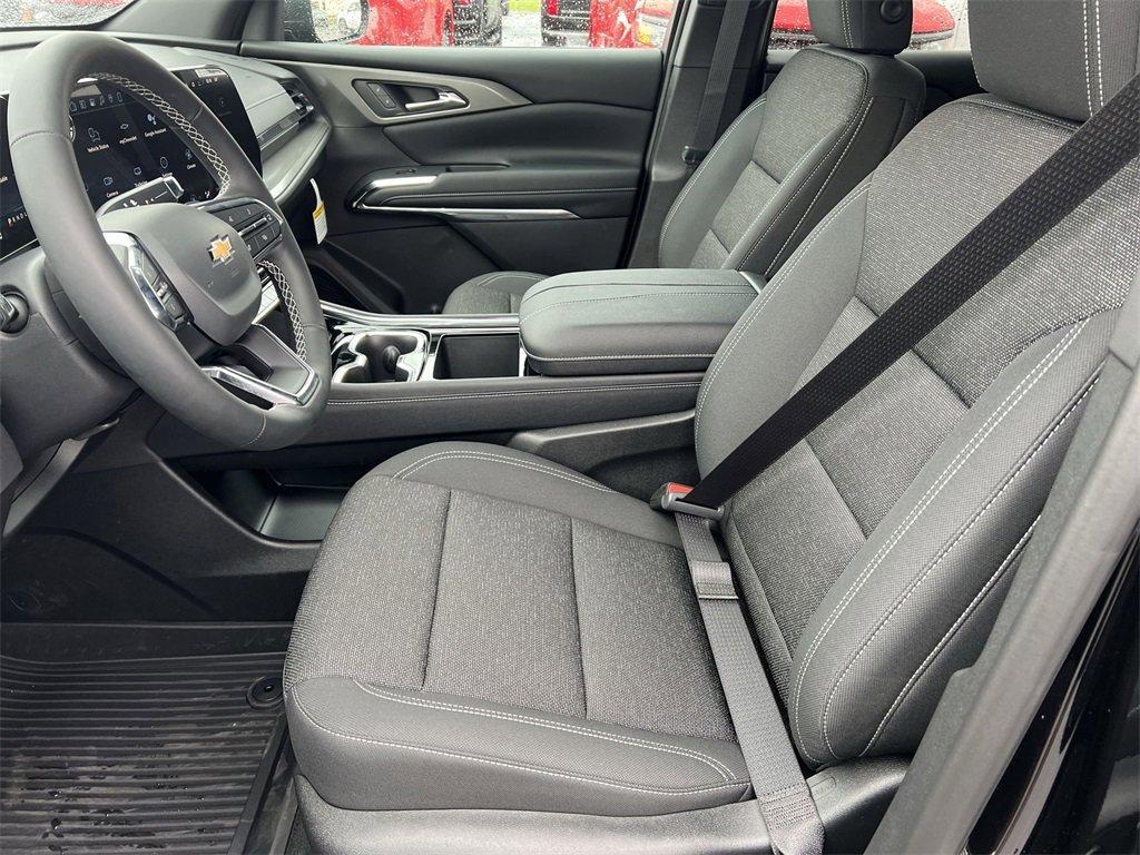 new 2026 Chevrolet Traverse car, priced at $48,374