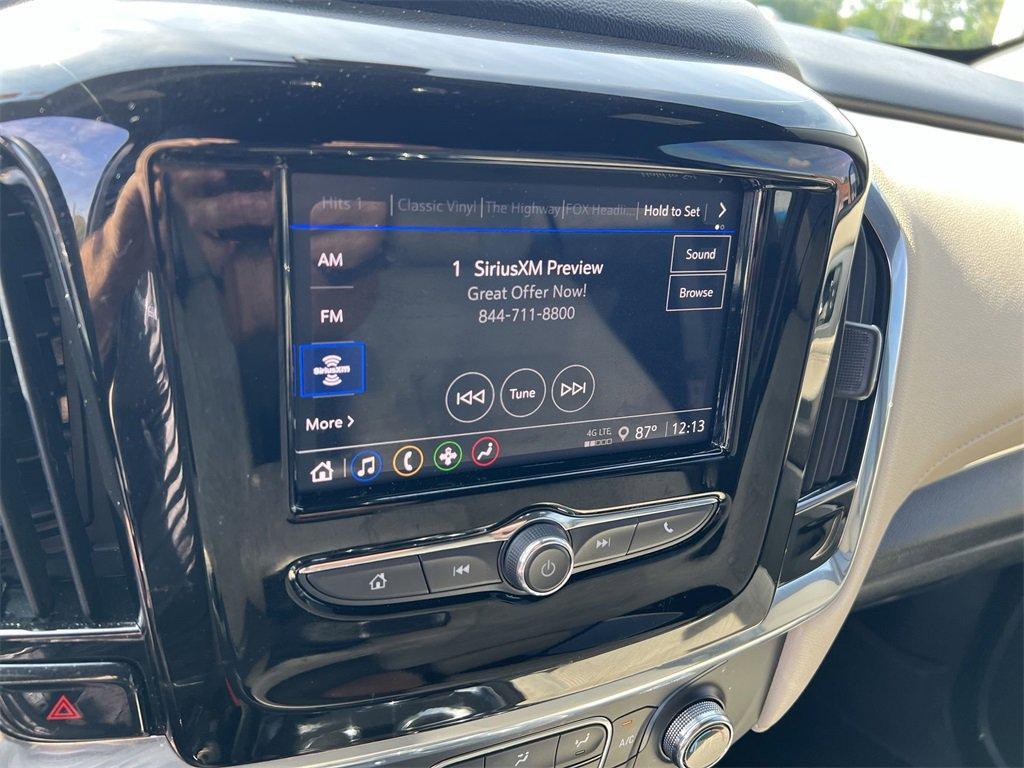 used 2023 Chevrolet Traverse car, priced at $25,170
