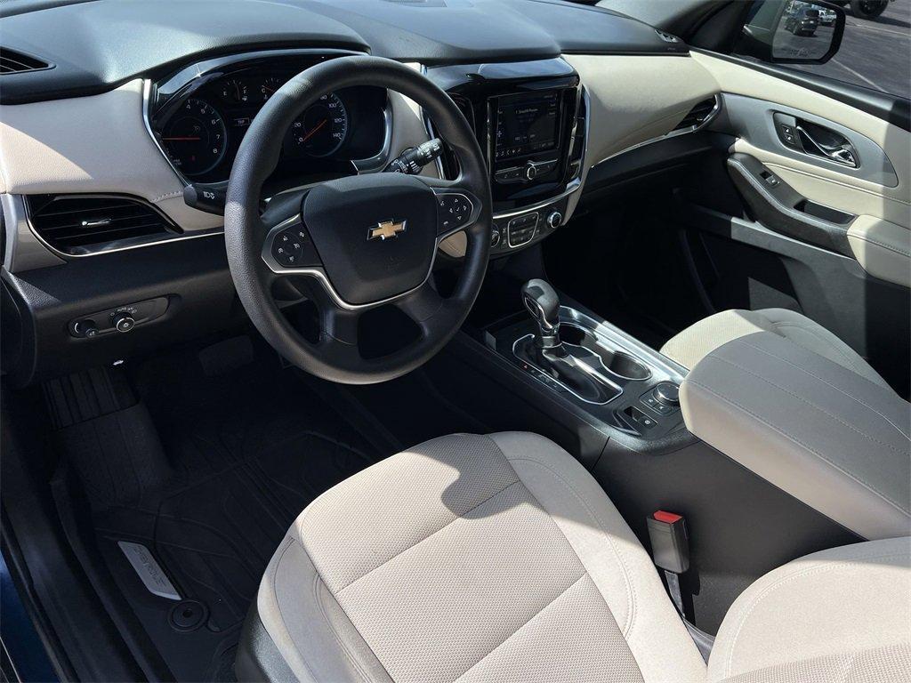 used 2023 Chevrolet Traverse car, priced at $25,170
