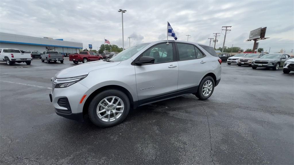 used 2022 Chevrolet Equinox car, priced at $18,282