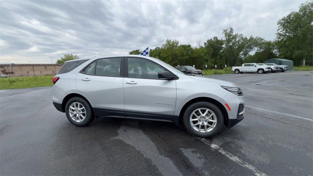 used 2022 Chevrolet Equinox car, priced at $18,698