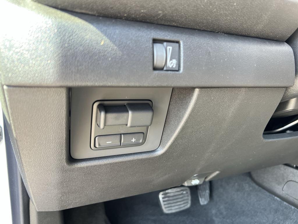 new 2025 Chevrolet Colorado car, priced at $32,055