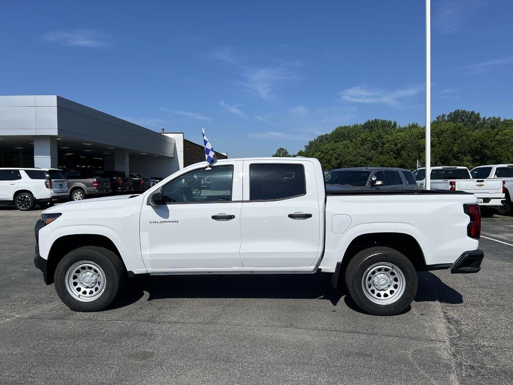new 2025 Chevrolet Colorado car, priced at $32,055