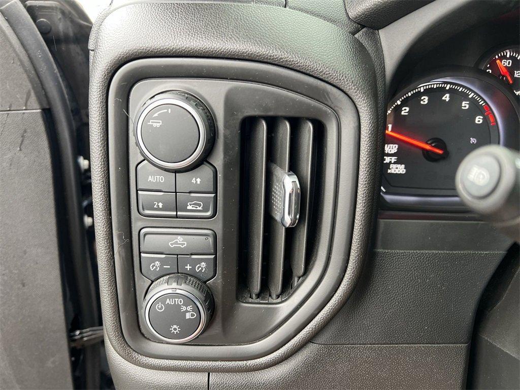 used 2022 Chevrolet Silverado 1500 car, priced at $32,779