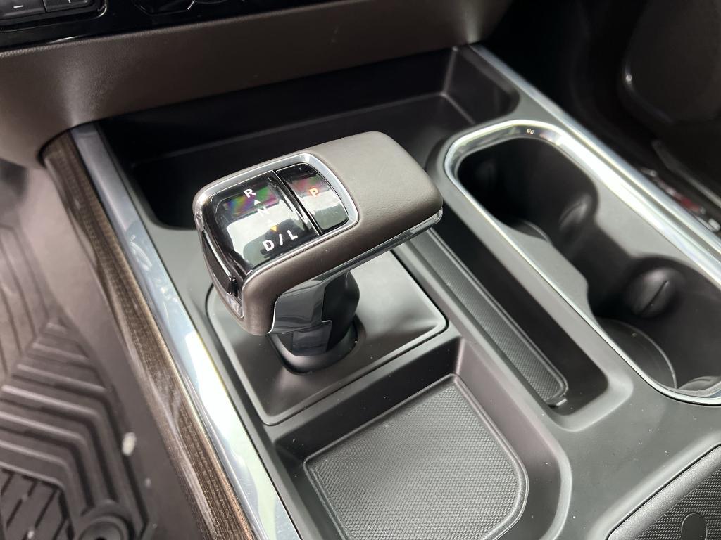used 2024 Chevrolet Silverado 1500 car, priced at $52,998