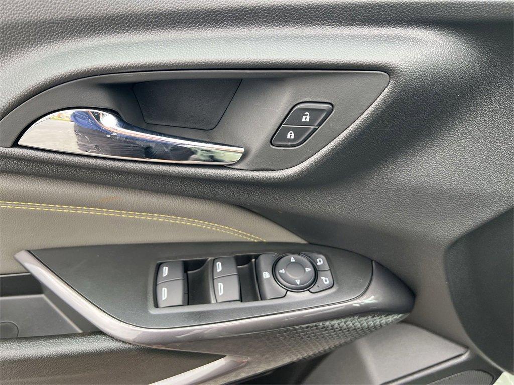 new 2025 Chevrolet Trax car, priced at $25,855