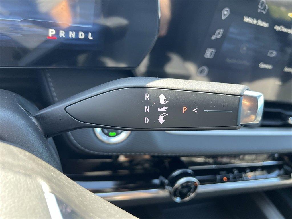 new 2026 Chevrolet Equinox car, priced at $30,590