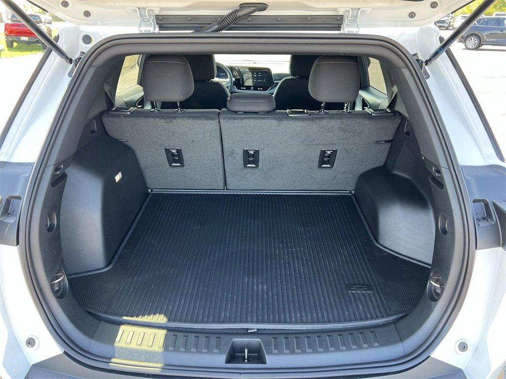 new 2026 Chevrolet Equinox car, priced at $30,590