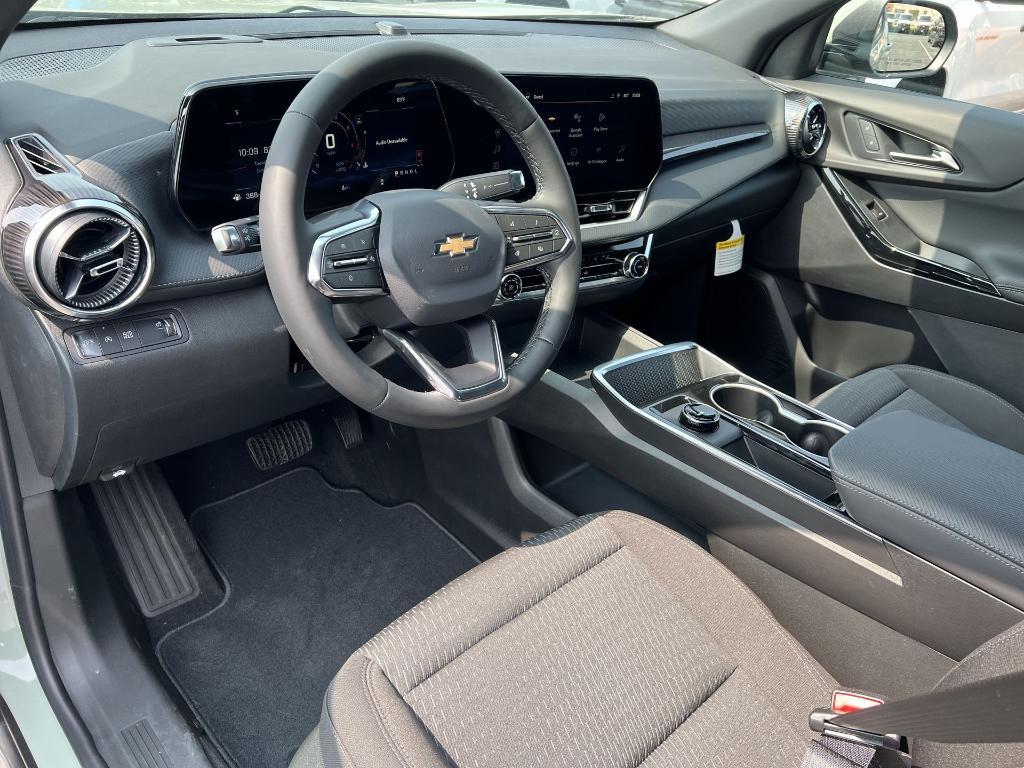 new 2026 Chevrolet Equinox car, priced at $28,295