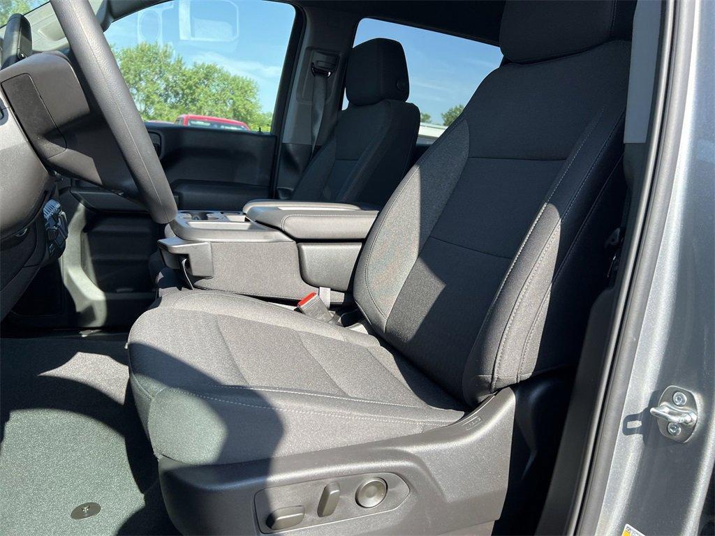 used 2025 Chevrolet Silverado 1500 car, priced at $43,991