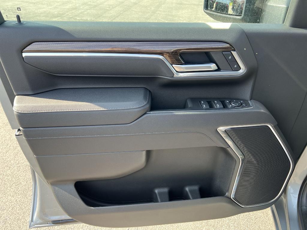 new 2025 Chevrolet Silverado 2500 car, priced at $60,481