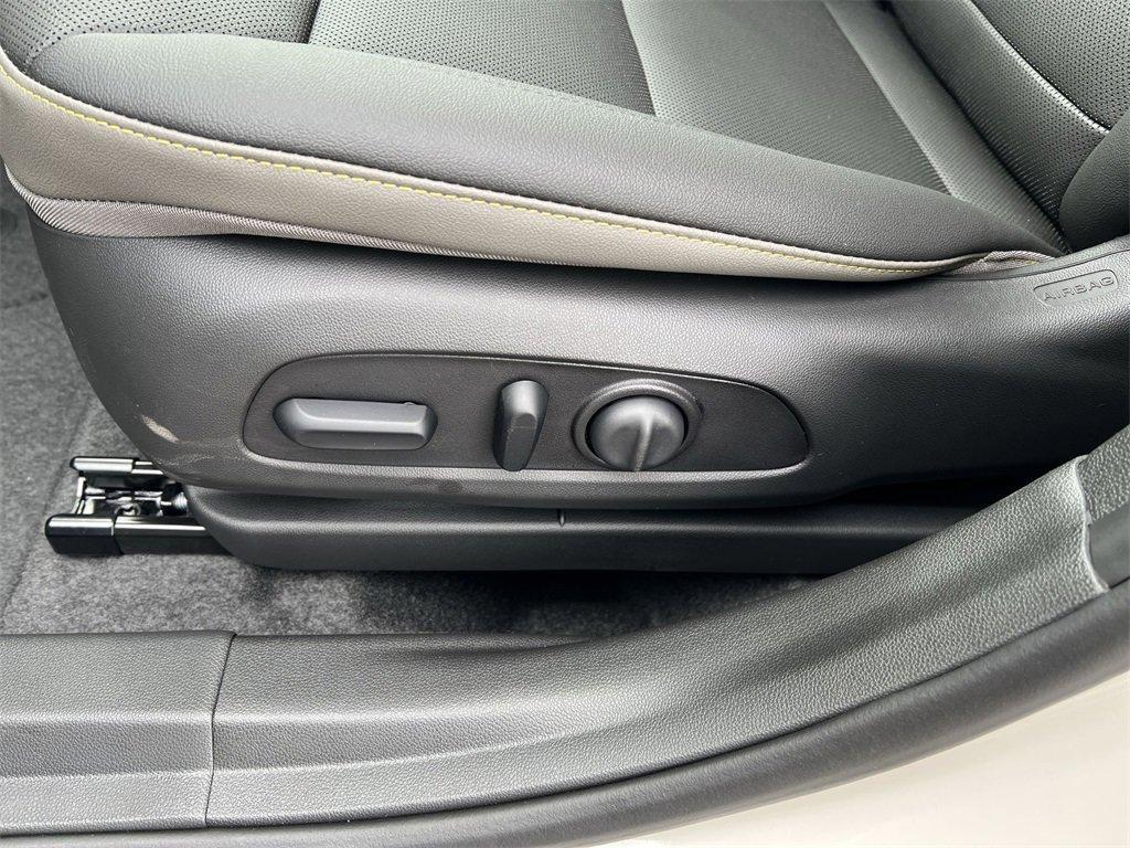 new 2026 Chevrolet Trax car, priced at $27,751