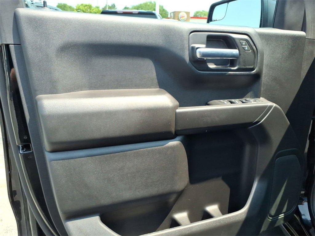 new 2025 Chevrolet Silverado 1500 car, priced at $46,778
